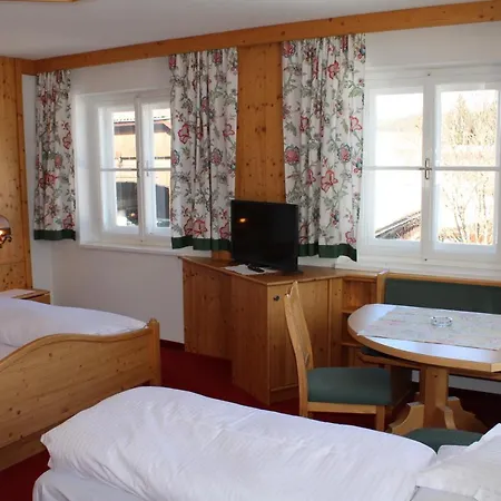 Waldgasthof Passegger Inn *